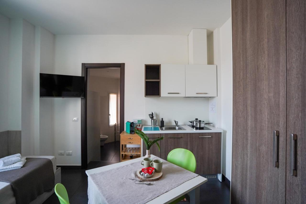 Bnbook Residence Matteotti Novara Exteriör bild